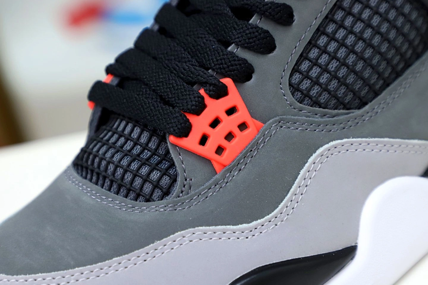 JORDAN AIR INFRARED 4 0315